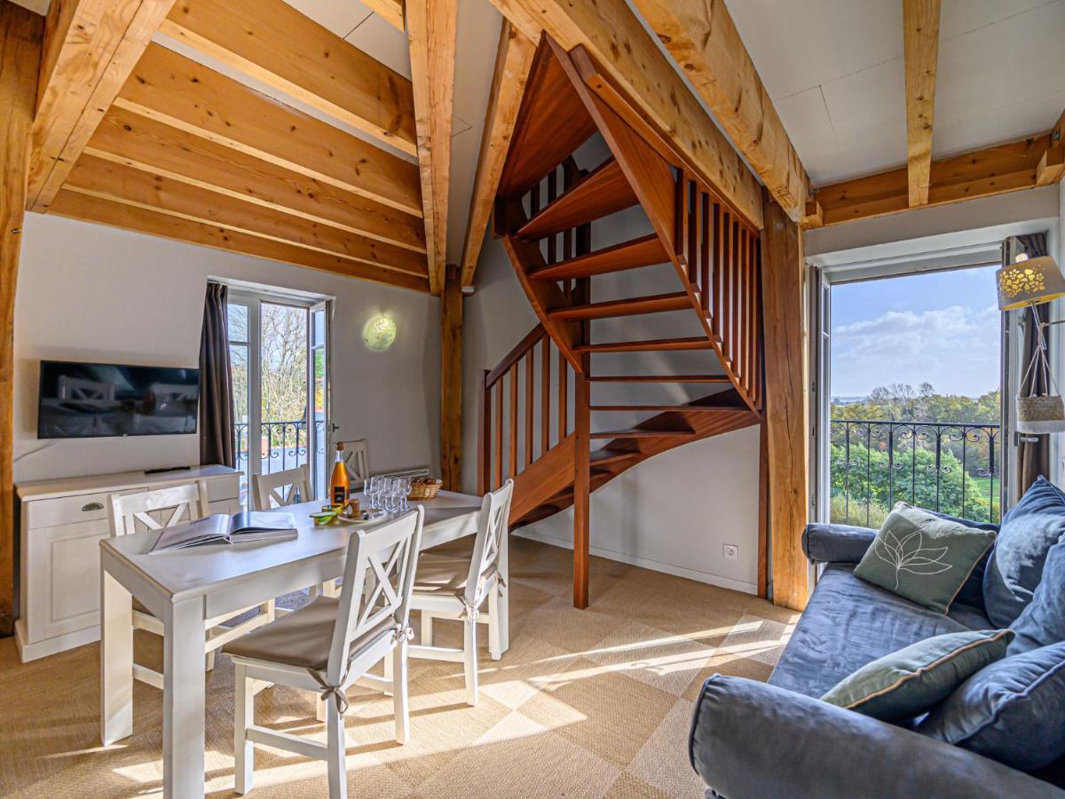 Apartment Le Chateau De Kergonano-13 By Interhome Баден Экстерьер фото