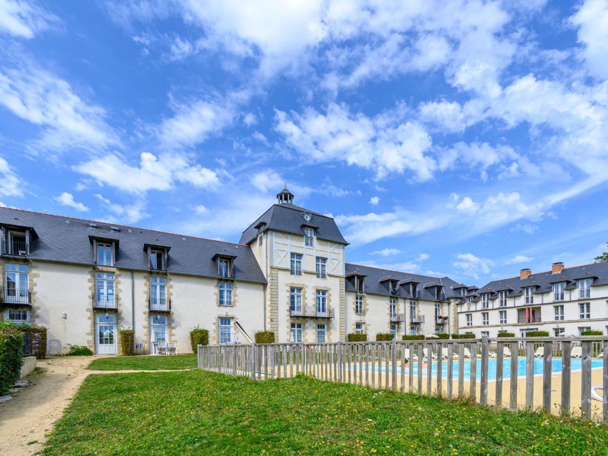 Apartment Le Chateau De Kergonano-13 By Interhome Баден Экстерьер фото